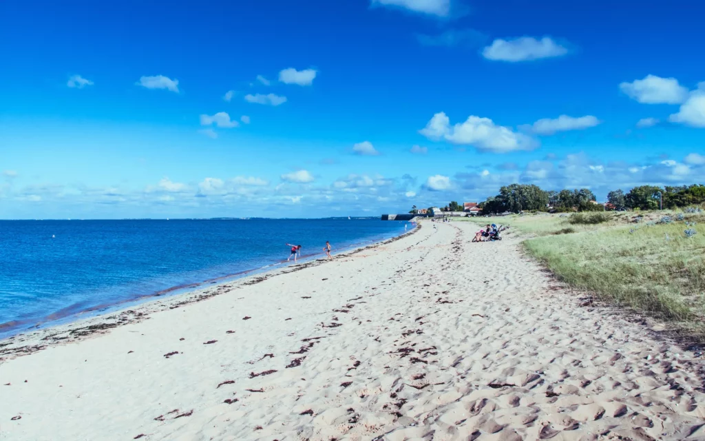 camping oleron plan d'eau de la Phibie