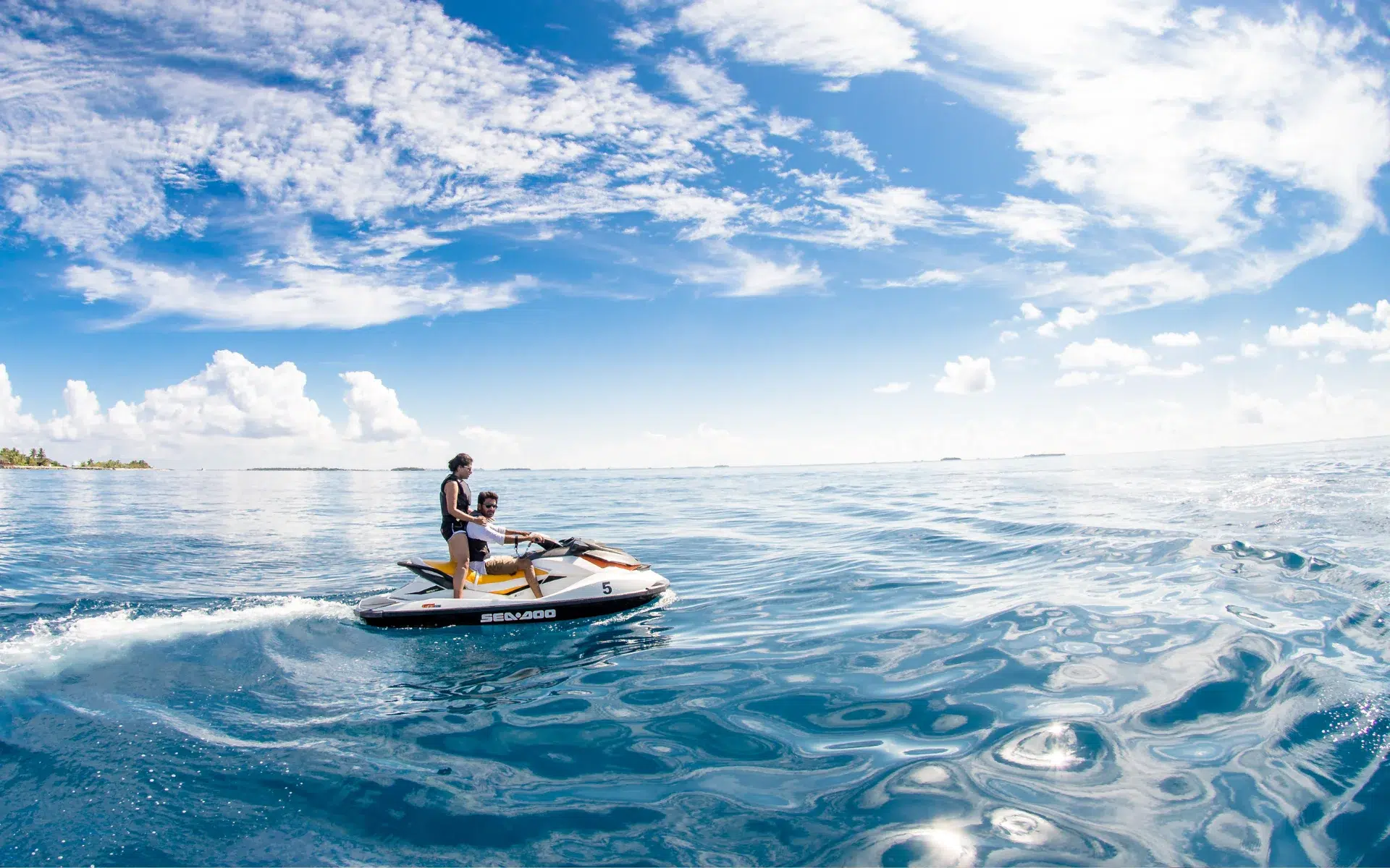 jet ski ocean