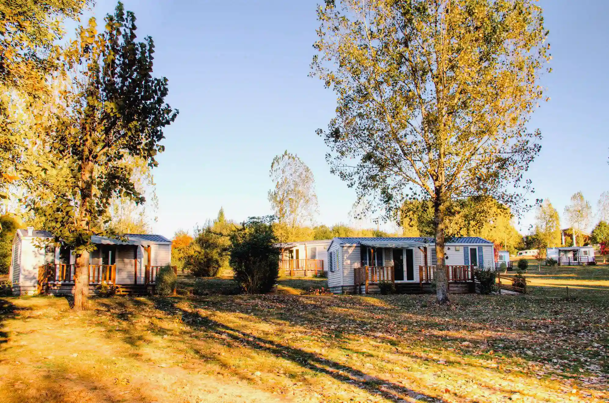 le colombier camping naturiste vendee hebergements